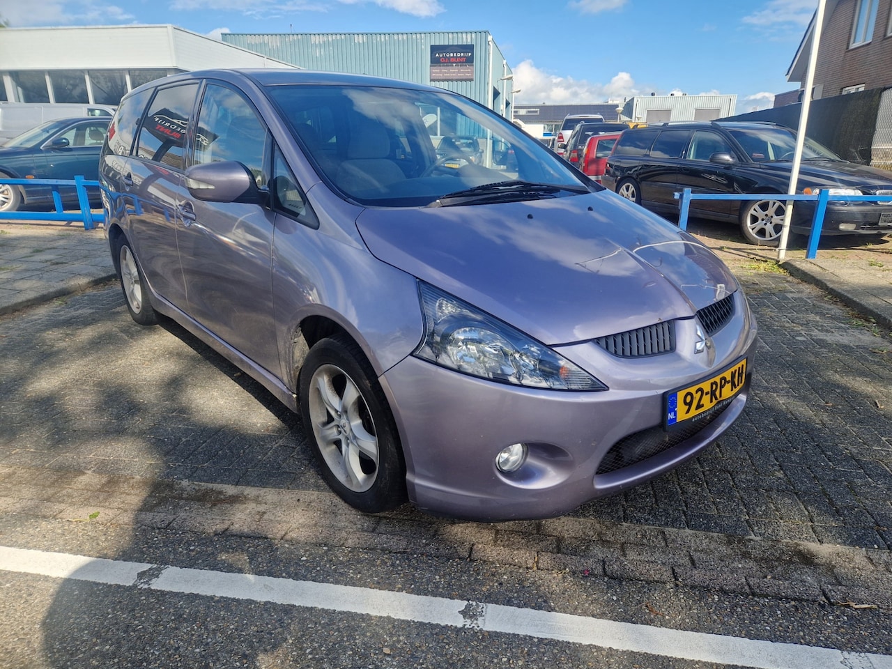 Mitsubishi Grandis - 2.4-16V Intense 6p. 2.4-16V Intense 6p. - AutoWereld.nl
