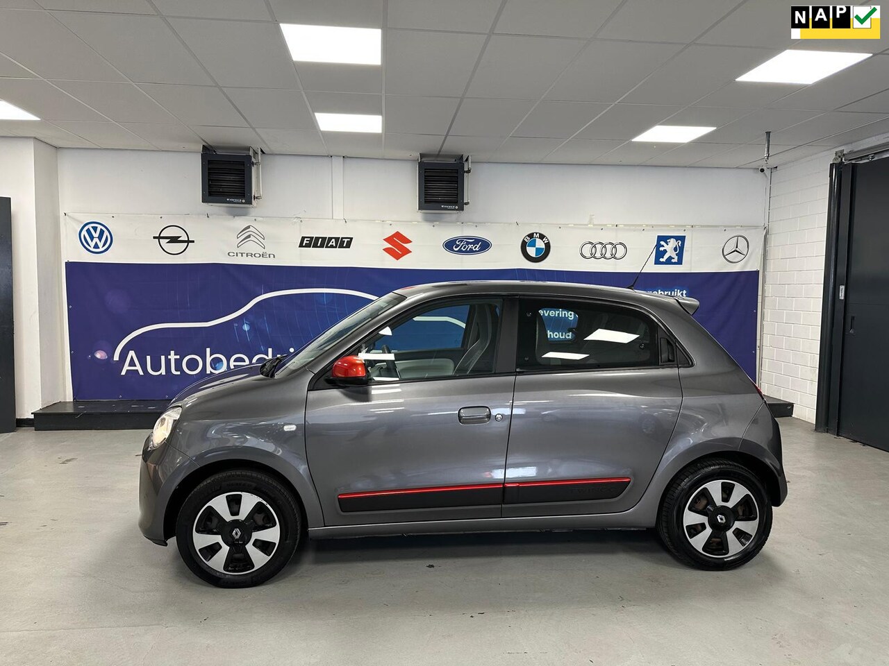 Renault Twingo - 1.0 SCe Collection 1.0 SCe Collection - AutoWereld.nl