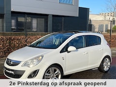 Opel Corsa - 1.4-16V Cosmo Navi Panoramadak Cruise/control Stoel-Stuur/Vrw Pakeersensor