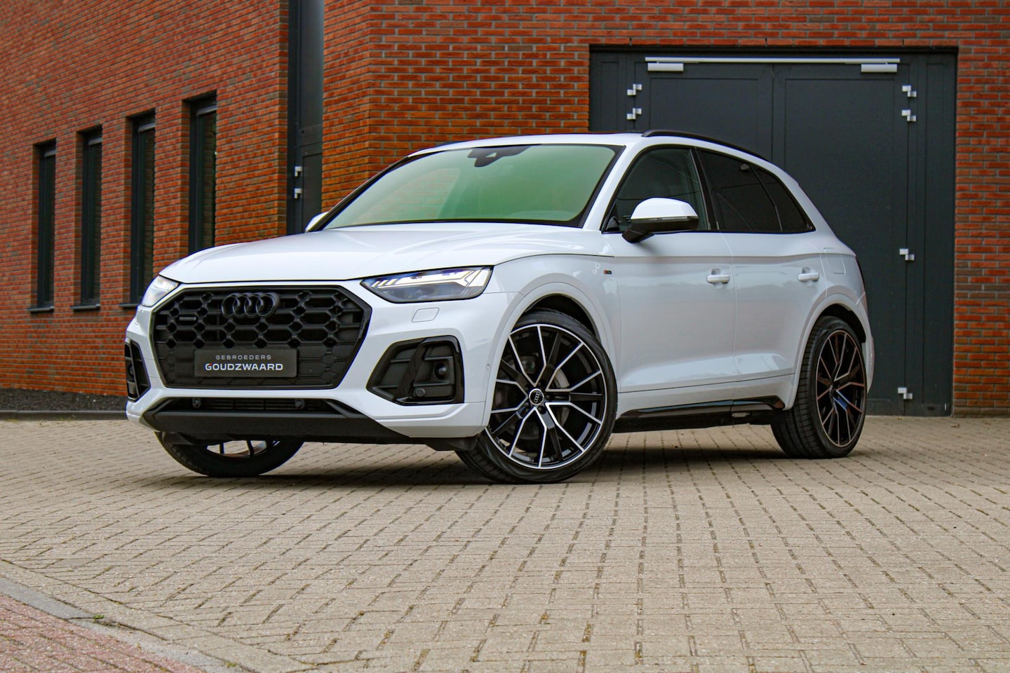 Audi Q5 - 55 TFSI e S edition | Pano | Luchtvering | Memory | HUD | Massage | B&O - AutoWereld.nl