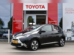 Toyota Aygo - 1.0 VVT-i x-clusiv 5-deurs 70pk | Keyless entry | Climate | Achteruitrijcamera |