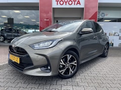Toyota Yaris - 1.5 Hybrid 115 First Edition | Navi | Keyless entry + start | Ap