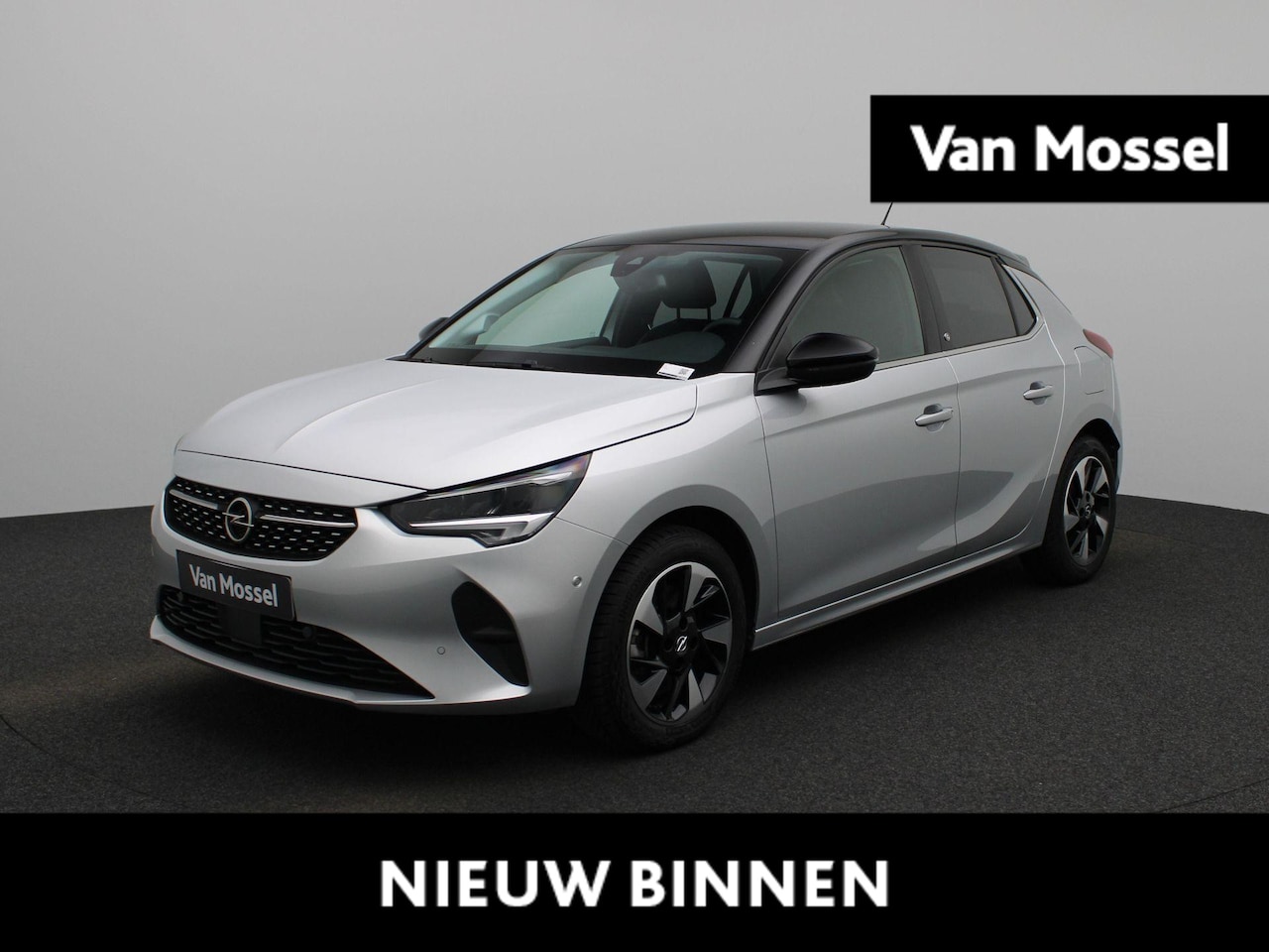Opel Corsa-e - Elegance 50 kWh | AUTOMAAT | NAVI | PARKCAM | CLIMATE | DAK ZWART | 19 DKM | - AutoWereld.nl