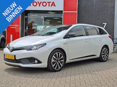 Toyota Auris Touring Sports - 1.8 Hybrid Black Edition Go TREKHAAK DEALERONDERHOUDEN NAVIGATIE CAMERA