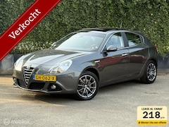 Alfa Romeo Giulietta - 1.4 T Exclusive | Leder | Pano | 170PK
