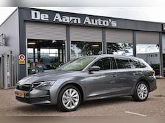 Skoda Octavia Combi - 1.5 TSI MHEV Nieuw Model Alcantara 8.000 Km