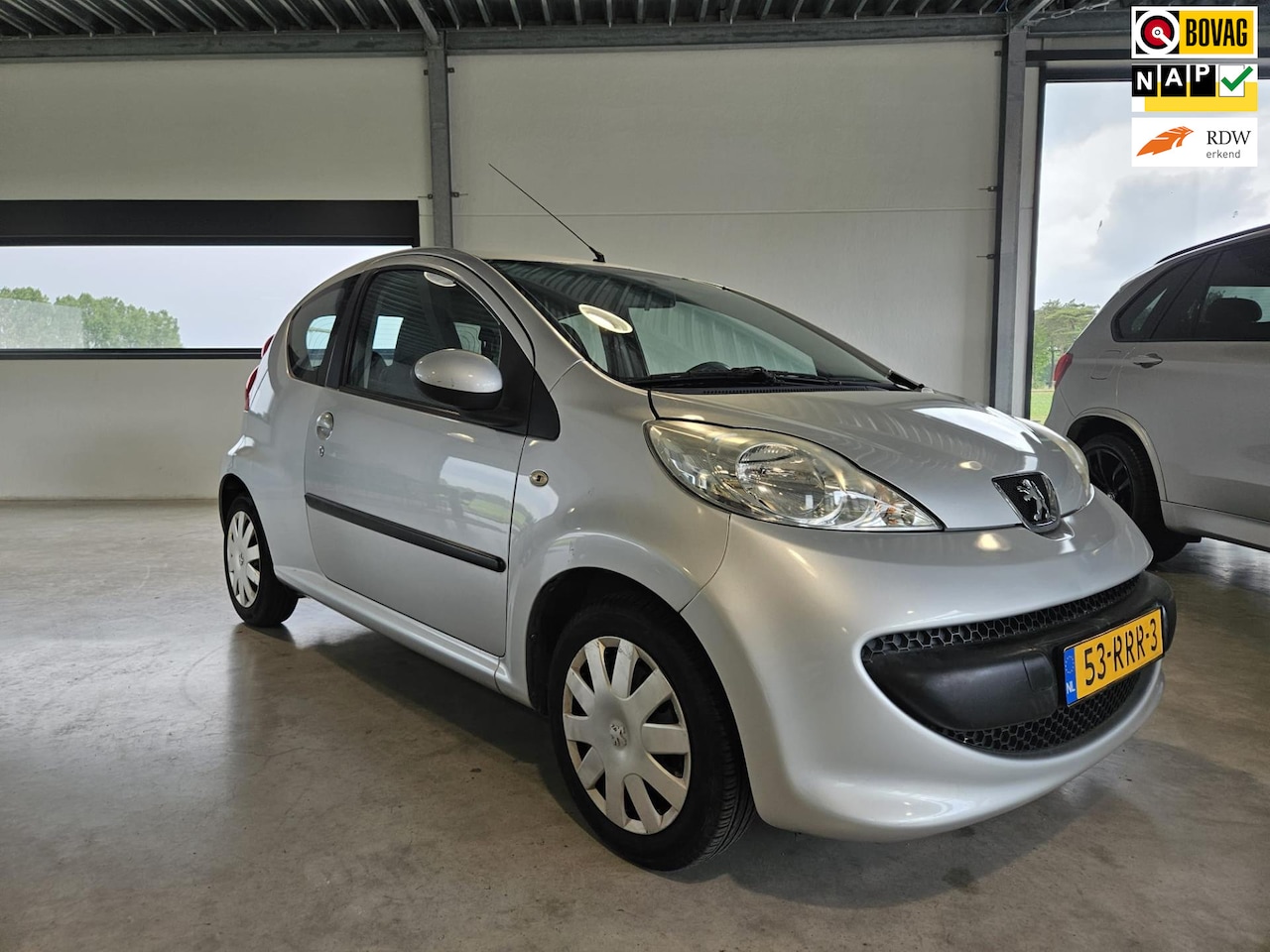 Peugeot 107 - 1.0-12V XR AIRCO, ELEKTR. RAMEN / CENTRAAL. - AutoWereld.nl