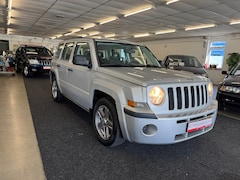 Jeep Patriot - 2.4 Sport Adventure 4X4. Youngtimer, nwe apk, trekhaak en veel meer