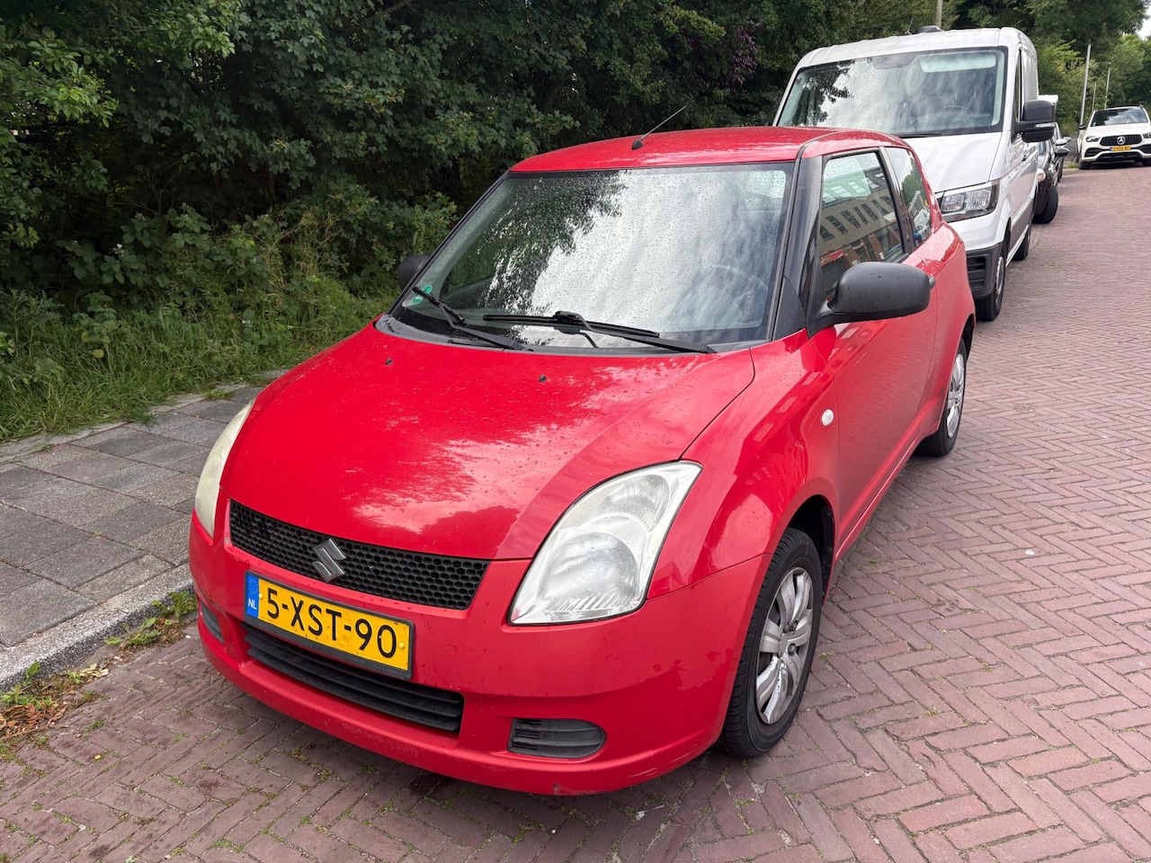Suzuki Swift - 1.3 GA 3drs. Airco - AutoWereld.nl