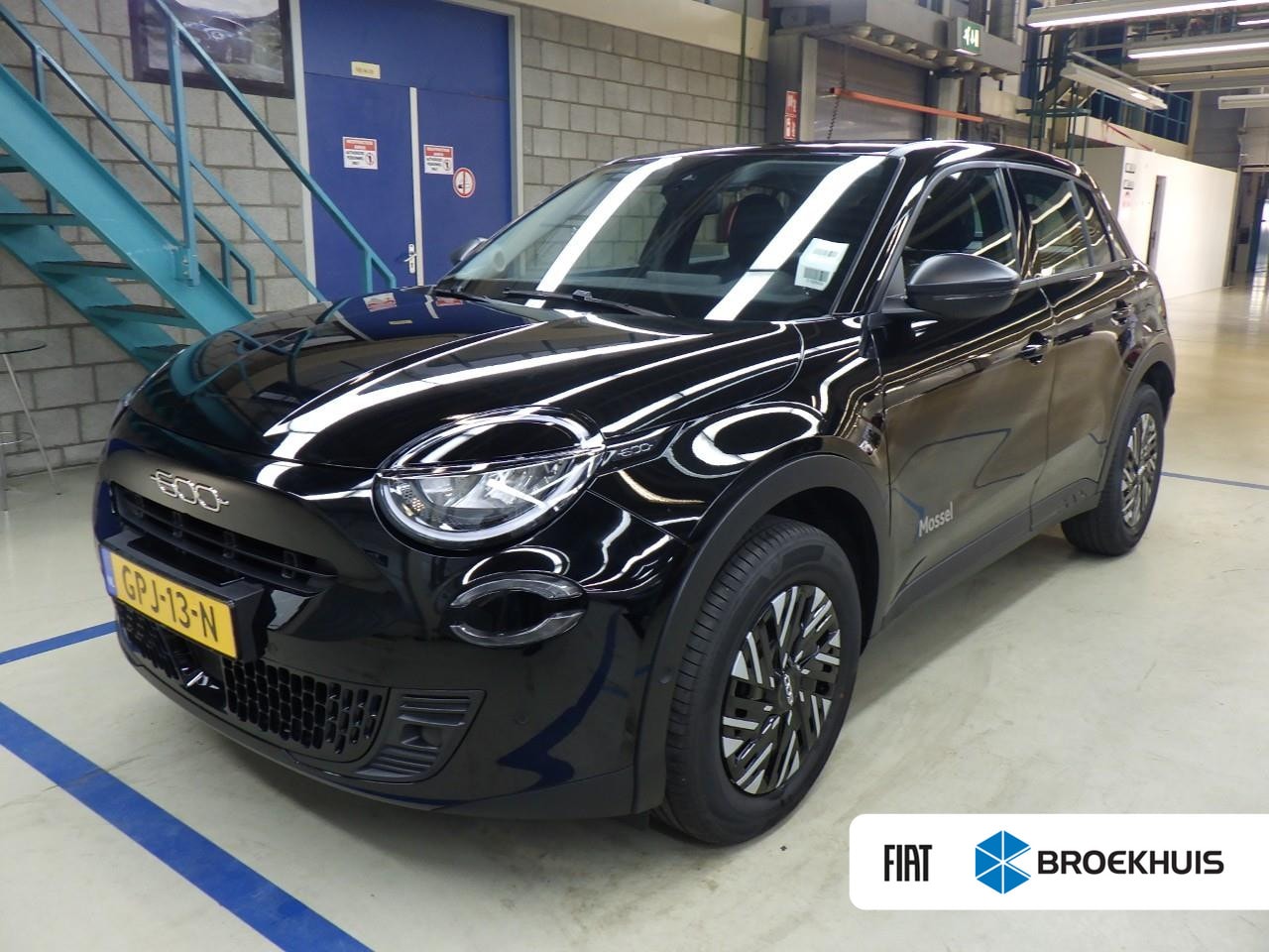 Fiat 600 - 1.2 Hybrid Urban 136pk Automaat | Navigatie by App | Achteruitrijcamera | Parkeersensoren - AutoWereld.nl