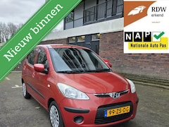 Hyundai i10 - 1.1 Dynamic Cool 111dkm Airco/CV/APK9-2025