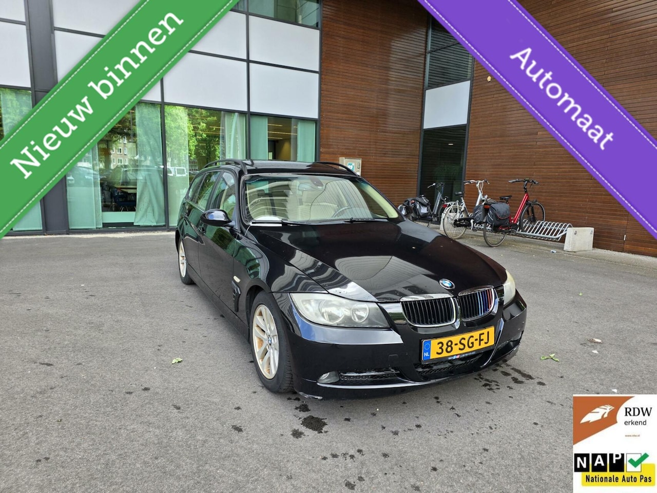 BMW 3-serie Touring - 320i 2006 AUT PANO AIRCO PDC Dynamic Executive - AutoWereld.nl