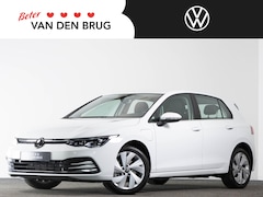 Volkswagen Golf - AUTOMAAT 1.4 204 PK DSG eHybrid Style | LED Matrix IQ | Navigatie | Stoel & Stuurwielverwa