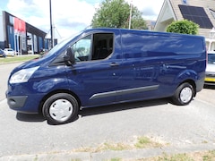Ford Transit Custom - 290 2.0 TDCI 105pk L2H1 Airco, NaviPdc, Trekhaak 3 persoons