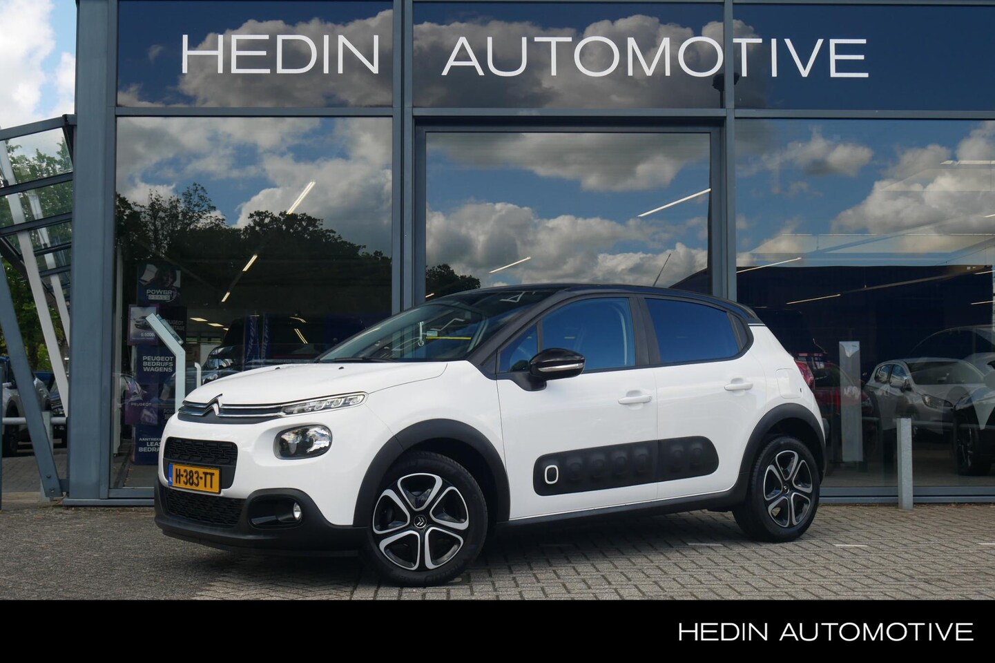 Citroën C3 - 1.2 PureTech S&S Feel Edition 82pk | Navigatie | Climate Control | PDC Achter | Zeer Nette - AutoWereld.nl