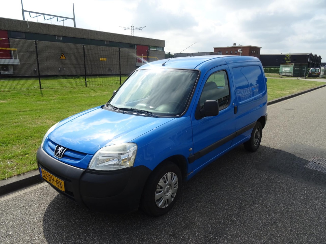 Peugeot Partner - 190C 2.0 HDI 190C 2.0 HDI - AutoWereld.nl