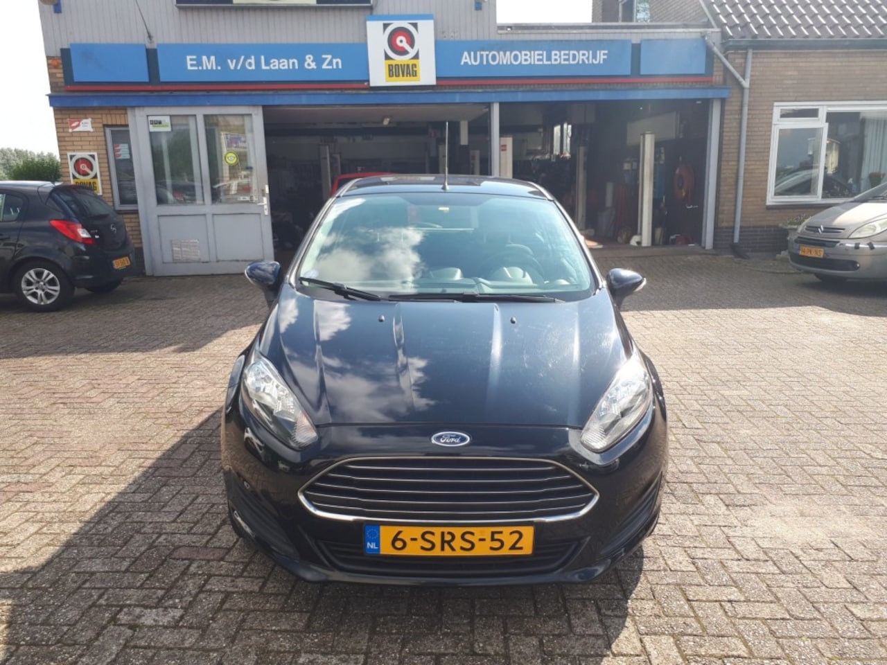 Ford Fiesta - 1.0 Style AIRCO/NAVI/CRUISE CONTR/ELEK RAMEN+SPIEGELS/AUX IN