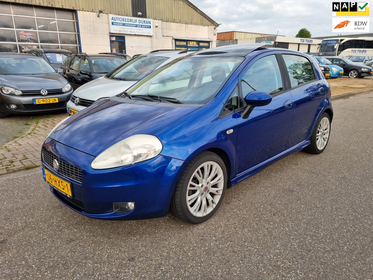 Fiat Grande Punto - 1.4-16V Sport Clima Bj:2009 NAP! - AutoWereld.nl