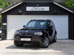 BMW X3 - 3.0i Executive-Carplay-Camera-Facelift