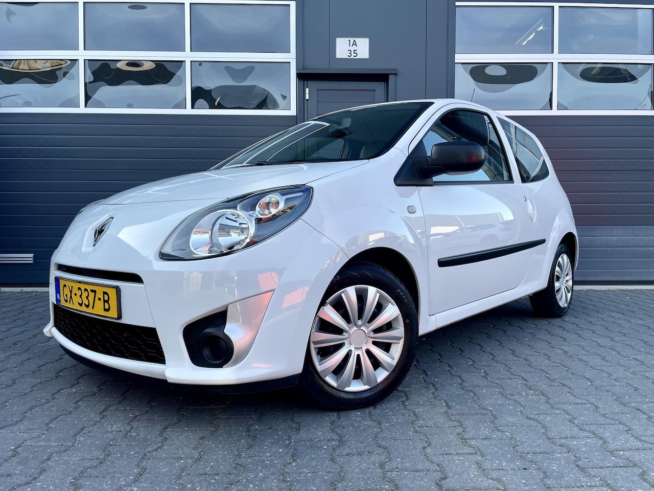 Renault Twingo - 1.2-16V Authentique 1.2-16V Authentique - AutoWereld.nl