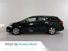 Toyota Avensis Wagon - 1.8 VVTi Business | Trekhaak |