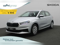 Skoda Fabia - 1.0 MPI 80 pk Ambition | Parkeersensoren achter | Apple Carplay / Android Auto | Cruise Co