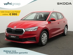Skoda Fabia - Ambition 1.0 MPI | LED koplampen | Parkeersensoren achter | Navigatie via Apple Carplay /