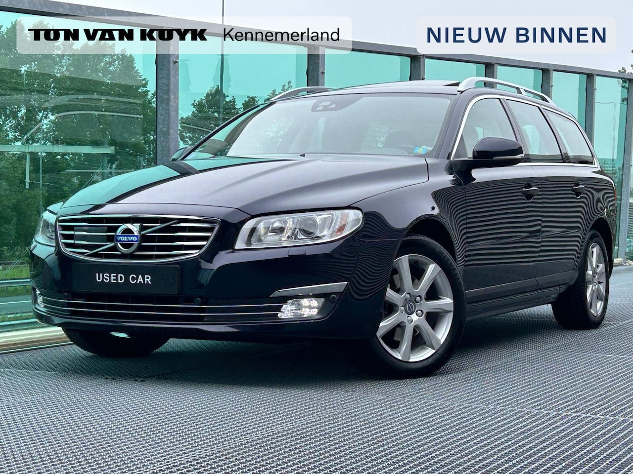 Volvo V70 - 2.0 T4 Inscription Edition Automaat, Schuif-Kanteldak, Electr. stoelen, Stoel verwarming / - AutoWereld.nl