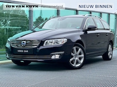 Volvo V70 - 2.0 T4 Inscription Edition Automaat, Schuif-Kanteldak, Electr. stoelen, Stoel verwarming /