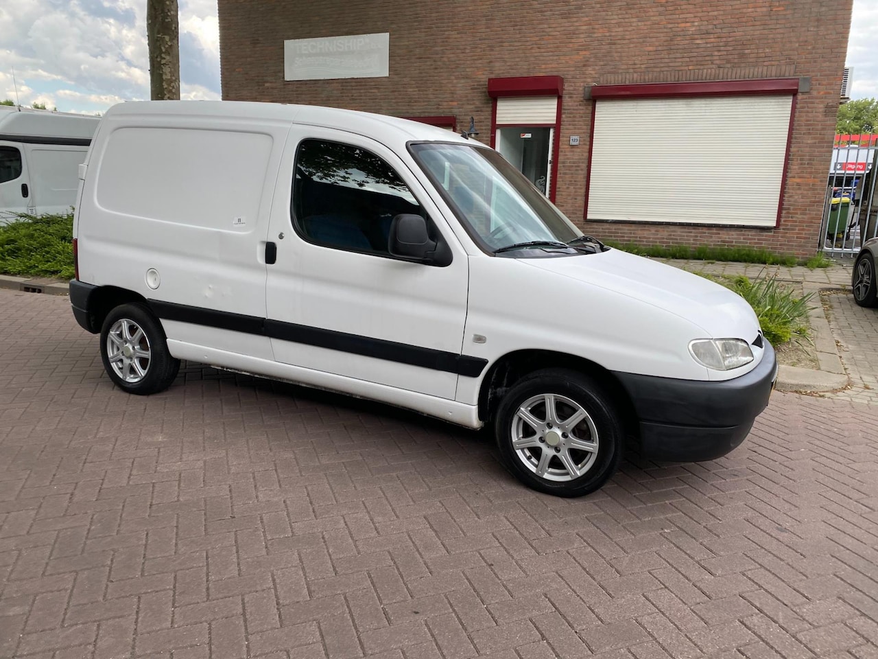 Peugeot Partner - 1.9 D * Rijdt en Schakelt Goed * Final price * Vaste Prijs * Export Price ! - AutoWereld.nl