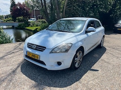 Kia Pro cee'd - 1.4 X-ecutive ISG