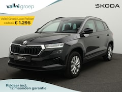 Skoda Karoq - 1.0 TSI 110 pk Ambition | Achteruitrijcamera | Navigatie | Parkeersensoren voor/achter | A