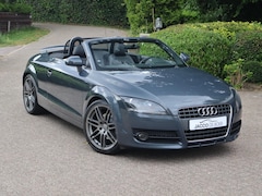 Audi TT Roadster - 2.0 TFSI 200pk 19"/Leer-Alcant/Xenon/S-Line
