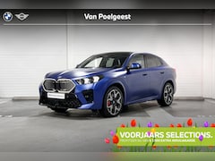 BMW iX2 - eDrive20 | M-Sport Pro | Innovation Pack | Head-up Display | Harman/Kardon | Panoramadak |