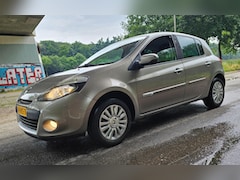 Renault Clio - 1.2 NL Auto 2e Eig 5 Deurs Keurige auto
