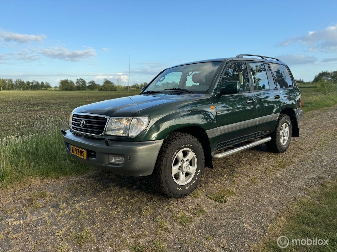 Toyota Land Cruiser 100 - LandCruiser 4.2 VX Standard Roof Window Van - AutoWereld.nl