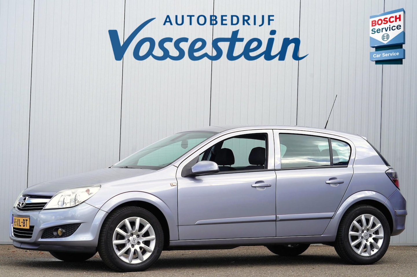 Opel Astra - 1.6 Temptation / 97dkm NAP / Airco / Cruise / Elek. Ramen - AutoWereld.nl