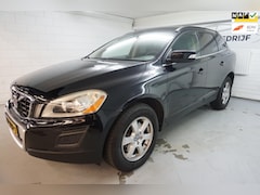 Volvo XC60 - 2.0 D3 Momentum Automaat /NAVI / NAP/ AIRCO