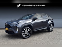 Toyota Yaris Cross - 1.5 Hybrid First Edition / Carplay / Camera / Navi / Stoel-Stuurverwarming