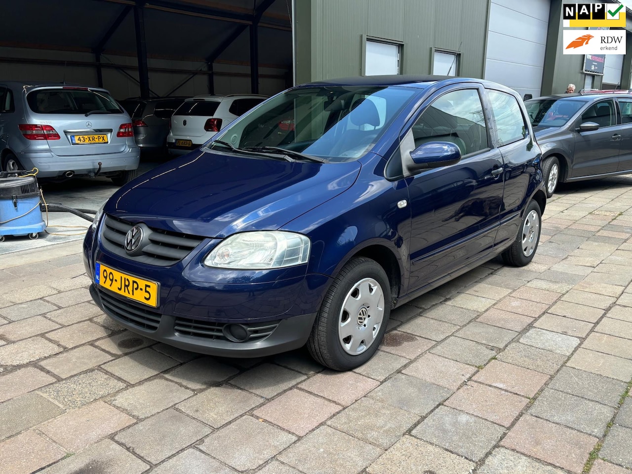 Volkswagen Fox - 1.2 Trendline Airco Org NL Slechts 102dkm NAP - AutoWereld.nl