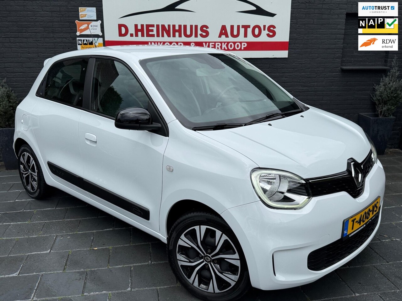 Renault Twingo - 1.0 SCe Collection 2022 31.621KM - AutoWereld.nl