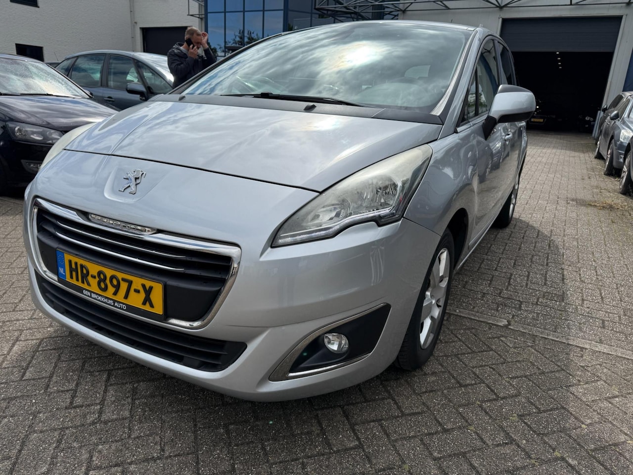 Peugeot 5008 - 1.6 VTi Style 7p Bj 2014 Exportprice EX BPM!!! - AutoWereld.nl