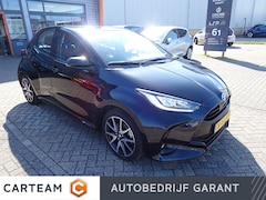 Toyota Yaris - 1.5 Hybrid Dynamic Navi / Cruise / Keyless / Parkeer Camera