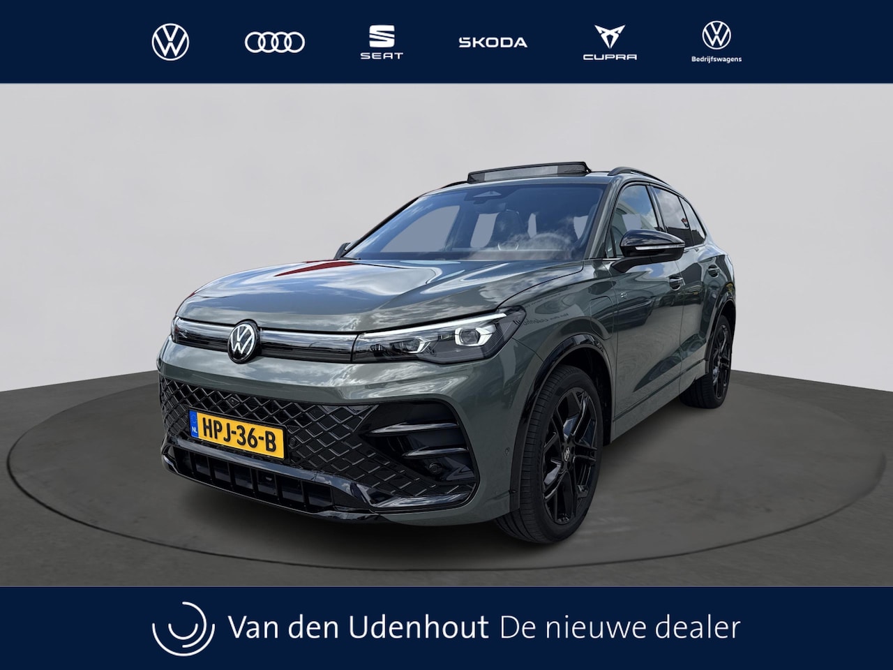 Volkswagen Tiguan - R-Line-Edition 1.5 eHybrid 150 kW / 204 pk SUV 6 versn. DSG Demonstratiemodel - AutoWereld.nl