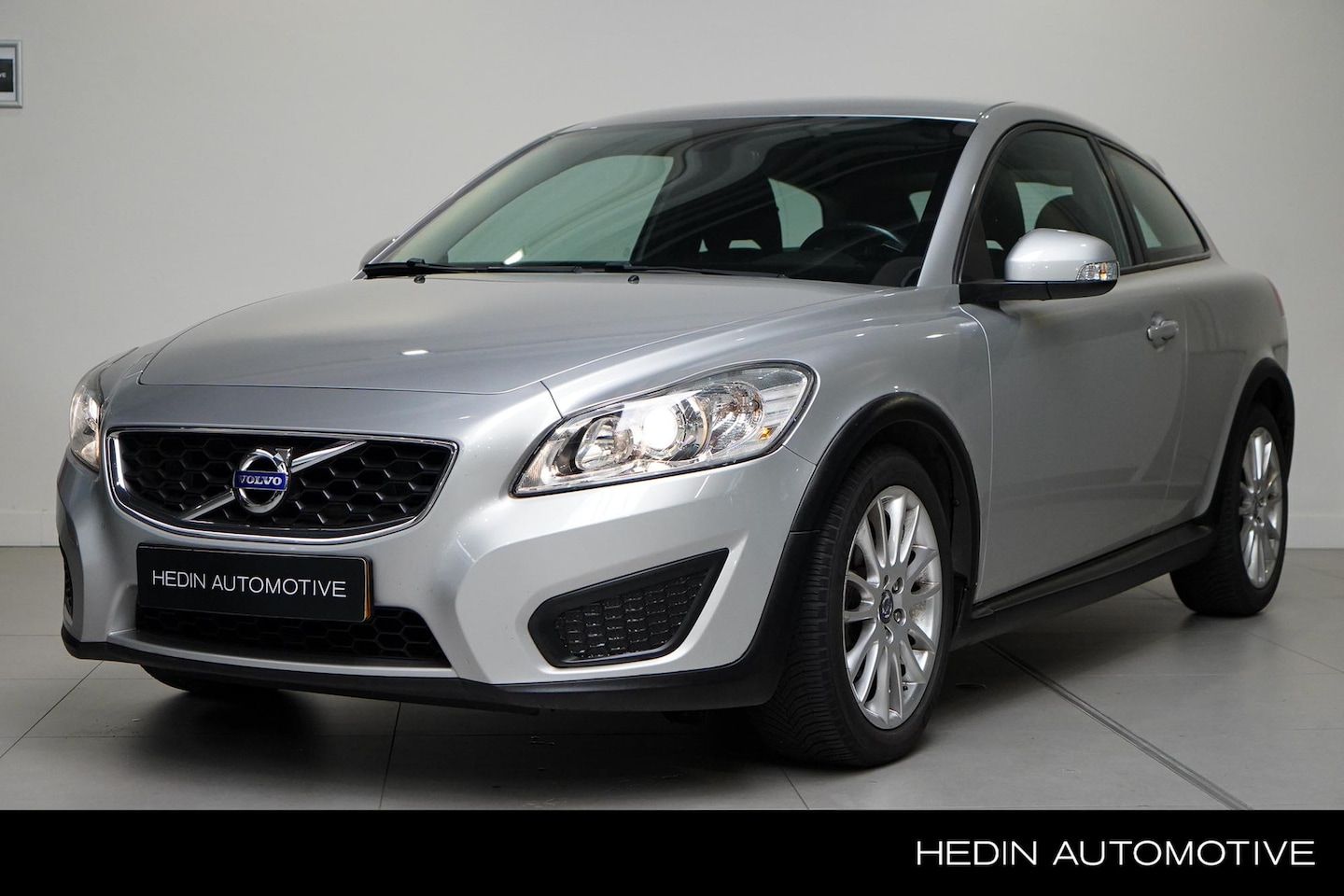 Volvo C30 - 1.6 Kinetic | Volvo Dealer Onderhouden |Origineel NL Auto | Climate Control |  | 17"inch L - AutoWereld.nl
