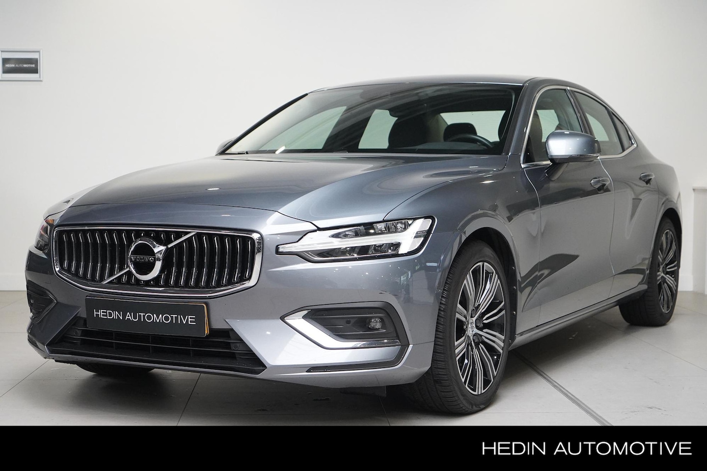 Volvo S60 - B4 Inscription Mild Hybride 197pk Automaat Leder Interieur | Elek.Verstelbare voorstoelen - AutoWereld.nl