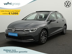 Volkswagen Golf - 1.4 204 pk DSG eHybrid Style | Panoramadak | Geheugen-/massagestoel | Achteruitrijcamera |