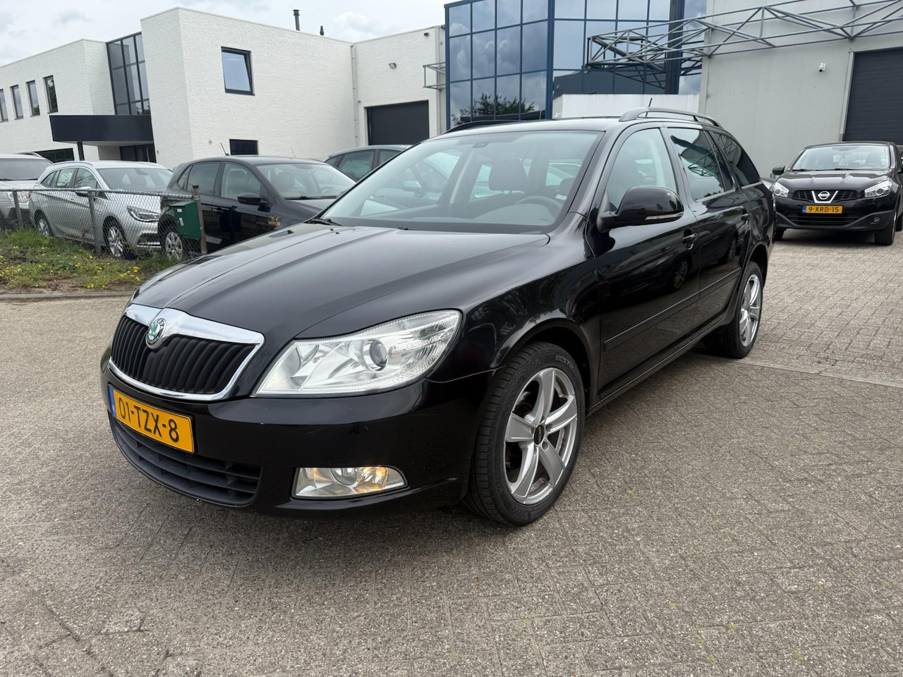 Skoda Octavia Combi - 1.6 TDI Greentech Ambition Business Line Bj 2012 Exportprijs EX BPM!!! - AutoWereld.nl