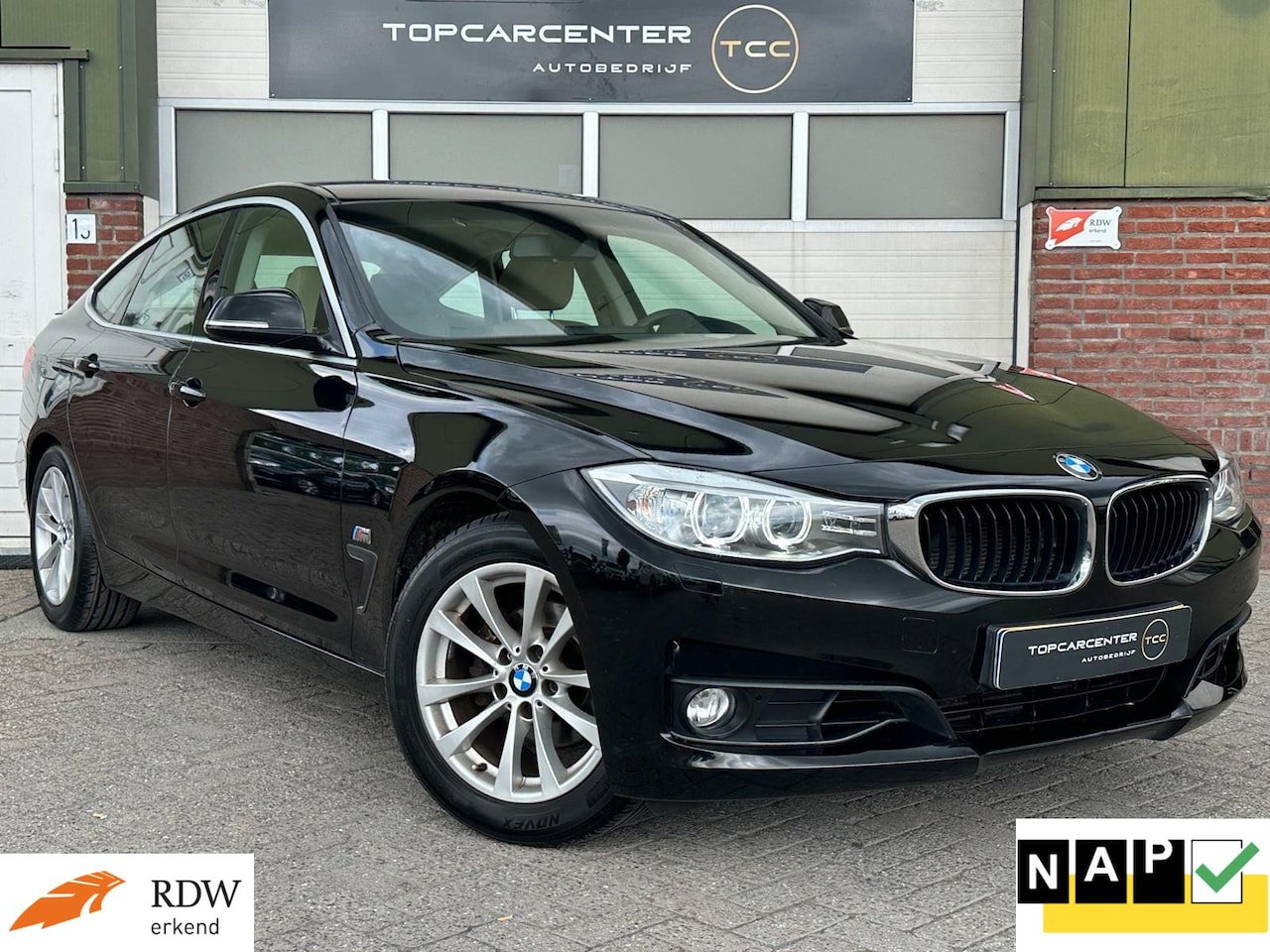 BMW 3-serie Gran Turismo - 320i High Executive/STOELV/LEER/NAP - AutoWereld.nl