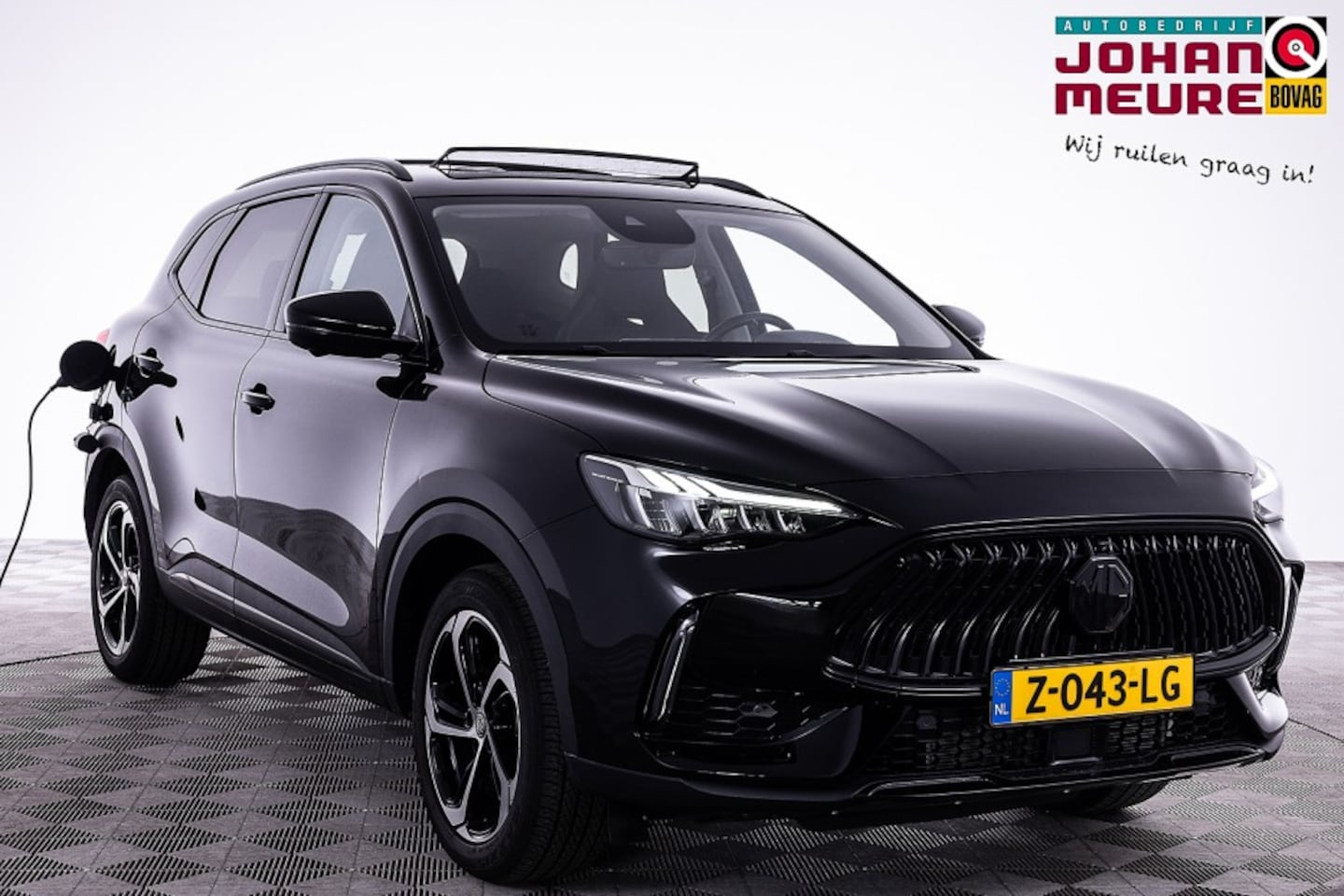 MG EHS - 1.5 TGDI Luxury | PANORAMADAK | LEDER | Trekhaak ✅ 1e Eigenaar *2e Pinksterdag OPEN v.a 11 - AutoWereld.nl